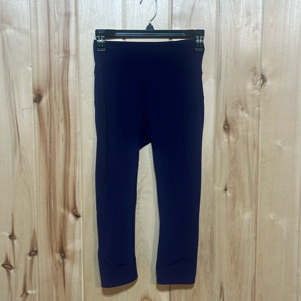 Lululemon Deep‎ Indigo Cropped Leggings Size 4